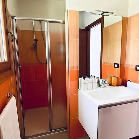 Overlooking Maggiore With 3 Вилла *