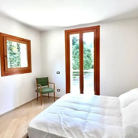 Villa Overlooking Maggiore With 3 Ranco