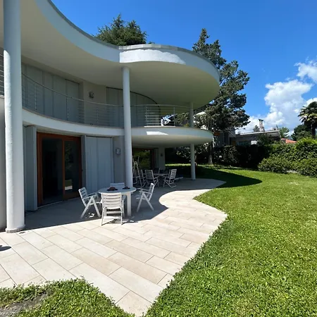 Overlooking Maggiore With 3 Вилла