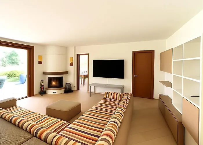 Overlooking Maggiore With 3 *