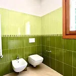 Villa Overlooking Maggiore With 3 *
